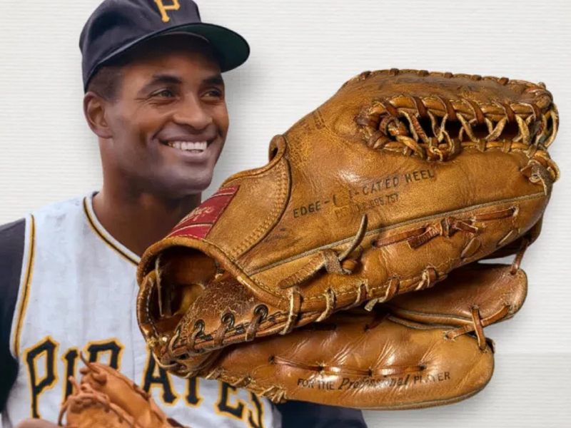 Roberto Clemente’s 1962 Game-Used Glove Sells for Over $100K